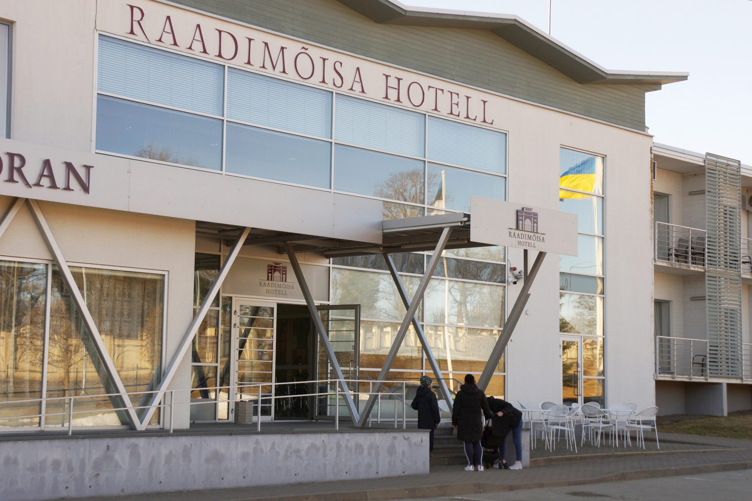 Первичный центр приема беженцев из Украины в гостинице "Raadimõisa". Фото: Дмитрий Коган