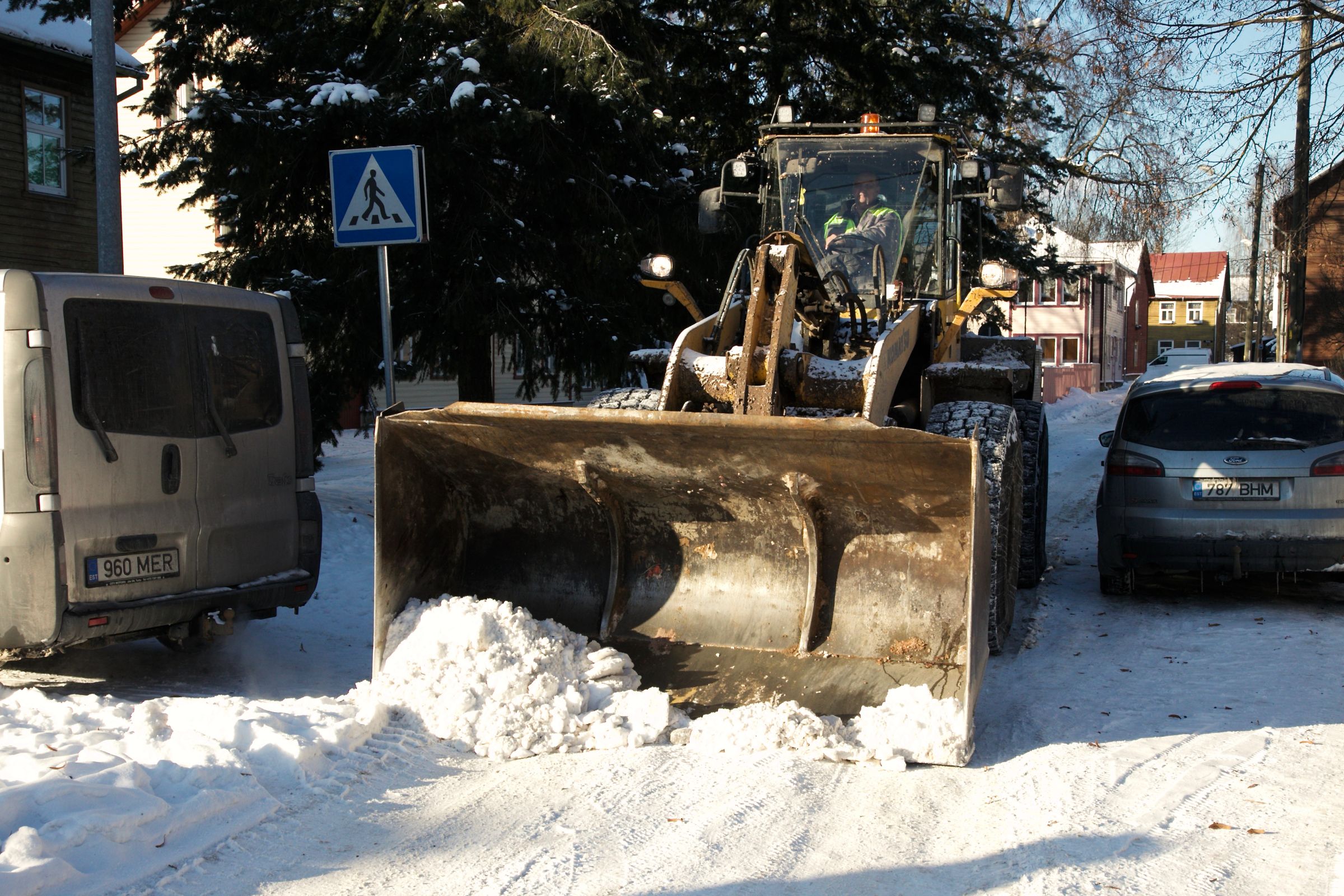 Для вывоза снега город меняет организацию движения - Vestnik Tartu