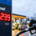 Цена на дизель в Эстонии держится выше двух евро рекордно долго